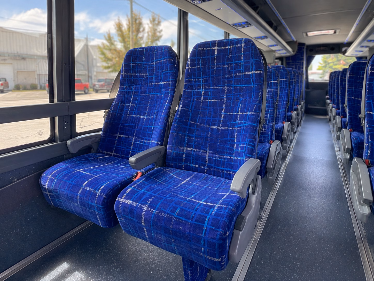 charter buses for the foxen canyon wine trail
