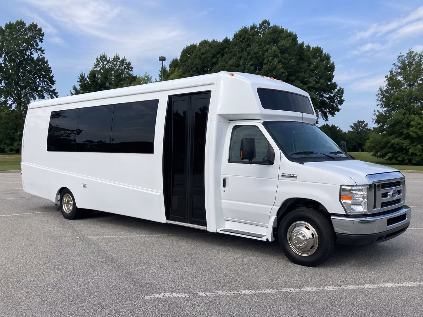 santa maria 18 passenger party bus